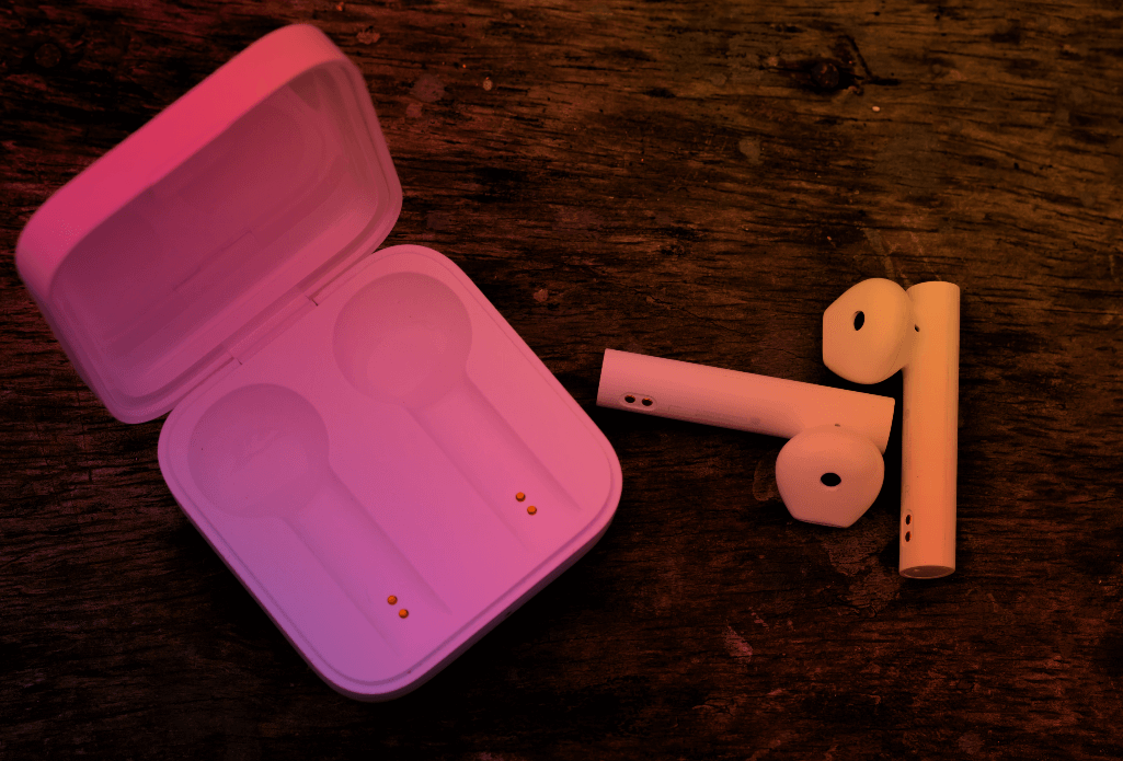 Bluetooth_Gadgets_Make_Great_Employee_Gifts_(1)